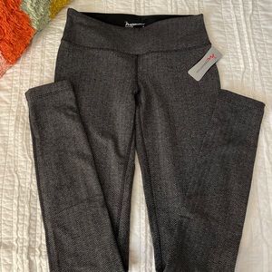 Women’s FreeMotion leggings
